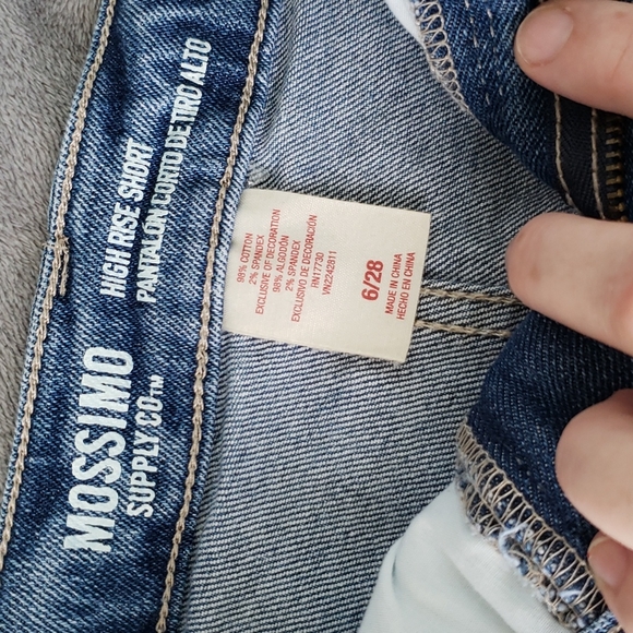 Mossimo High Rise Shorts - Picture 2 of 4